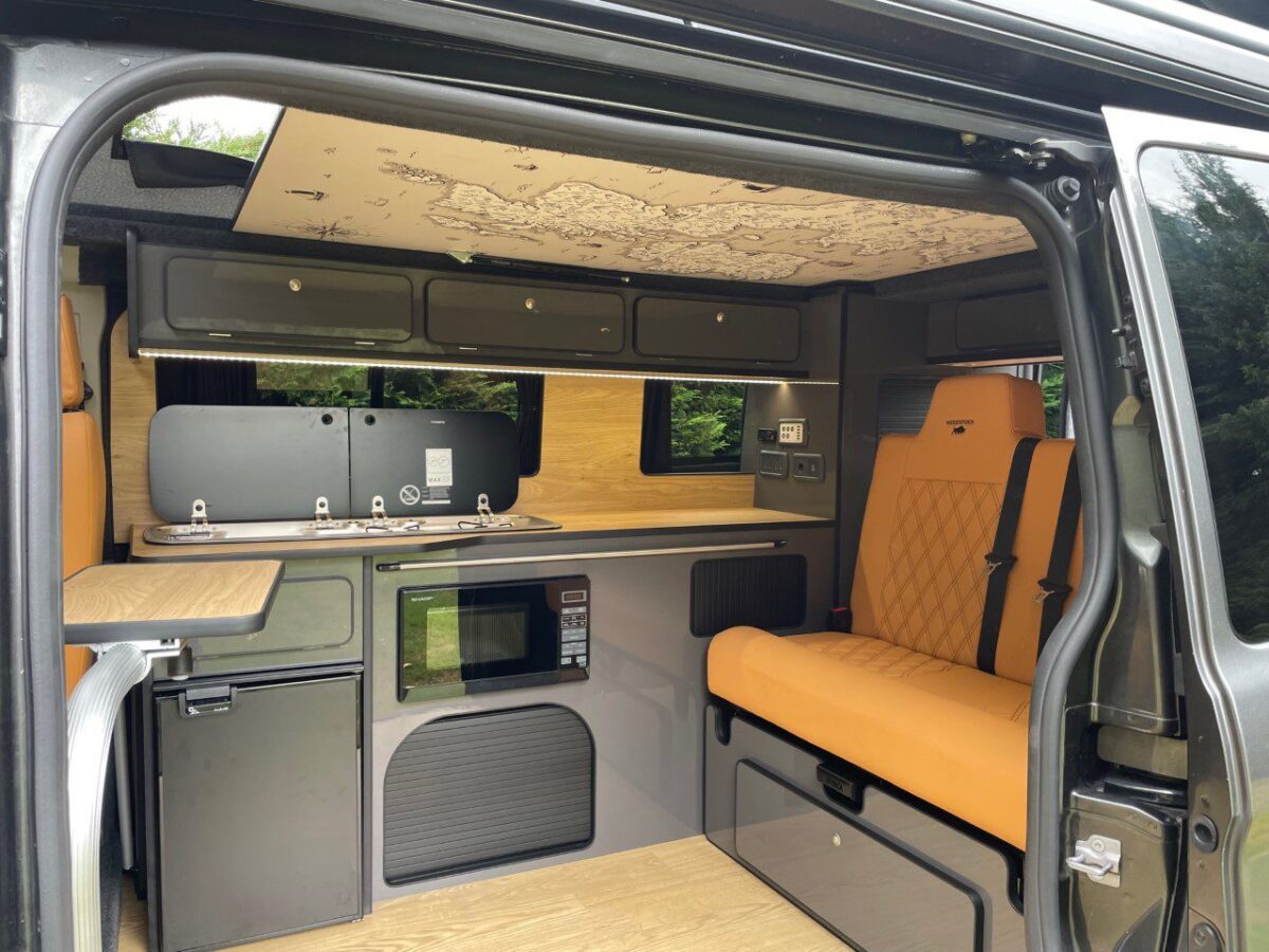 Ford Transit Custom, 4 Berth Travelling Campervan