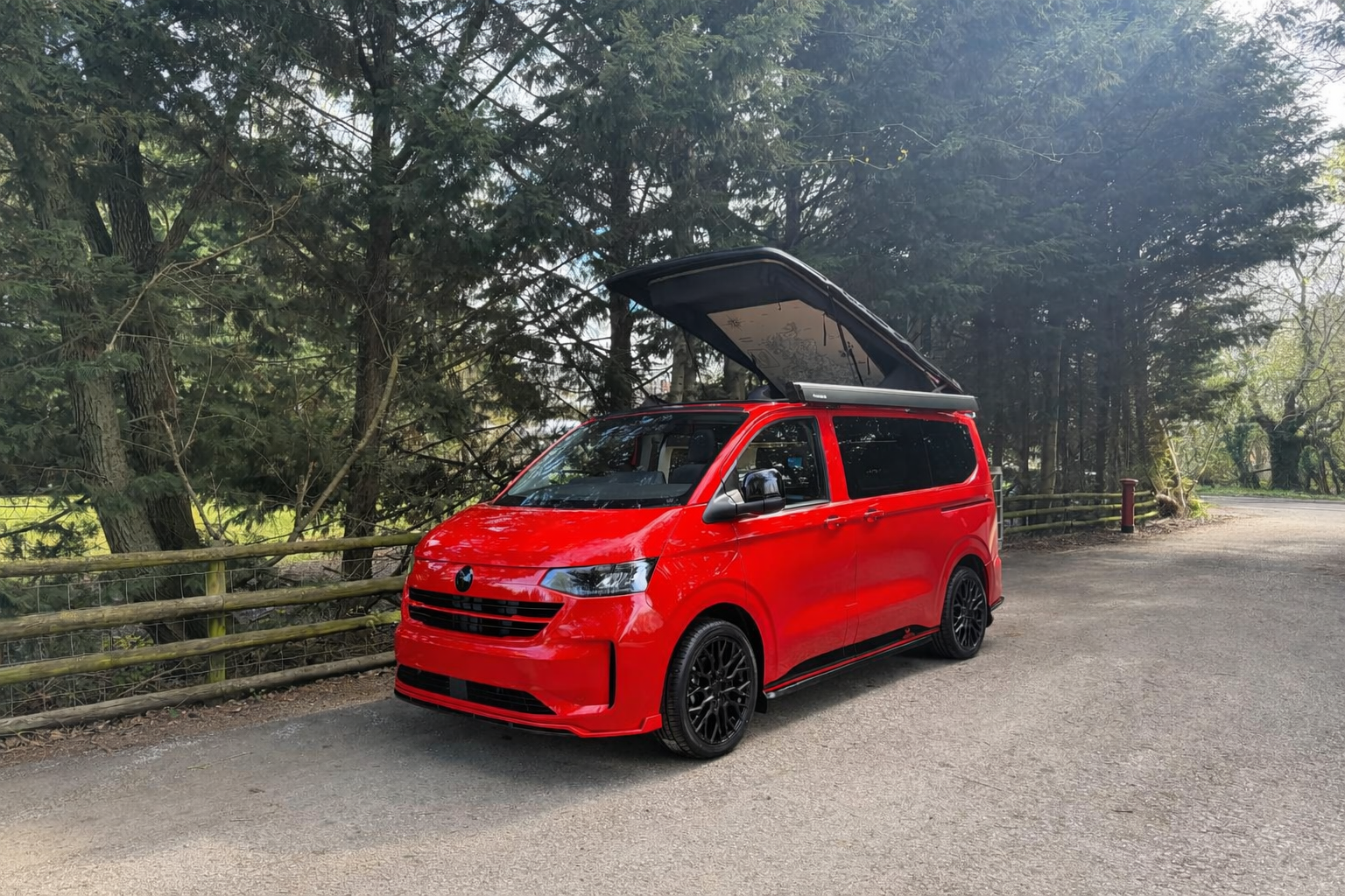 VW T7 - 150ps DSG - Tailgate - 3-Seater Bed On Rails - Available Now!