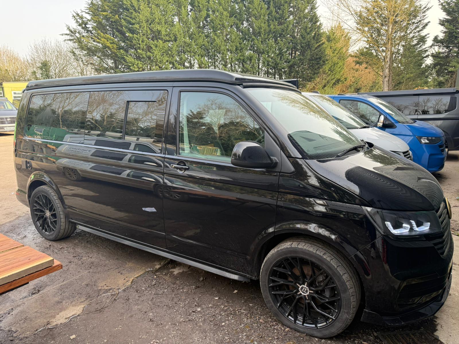 VW T6.1 Auto - 2023 - *Under Deposit*